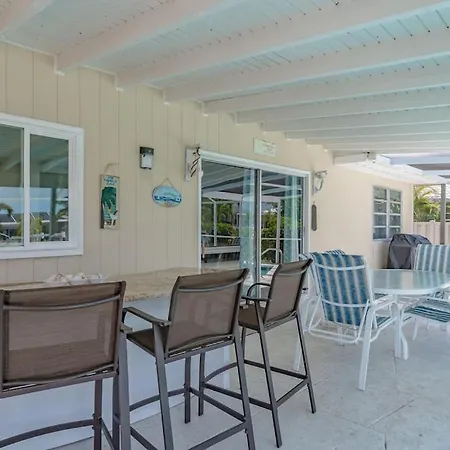 Mermaid Manor; Waterfront With Direct Ocean Access And Private Heated Pool